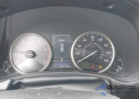 2018 Lexus Nx 300 z USA, uszkodzony, nr VIN JTJYARBZ7J2088709